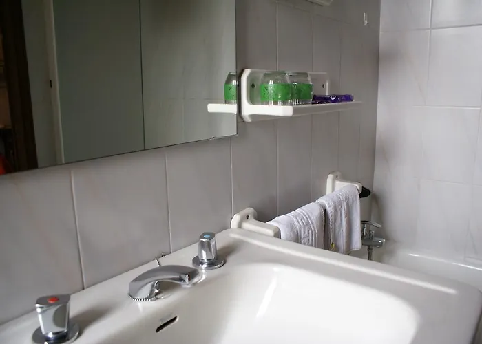De La Gloria Hotel 3*